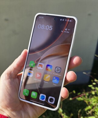 Test all'aperto di Oppo Find X9 Ultra
