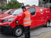 Un furgone elettrico della Royal Mail, uno dei 7.000 veicoli elettrici della flotta dell'azienda nel Regno Unito (Fonte: Royal Mail)