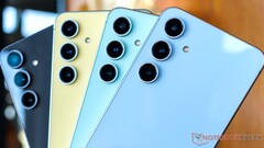 Un leaker ha potenzialmente rivelato tutti i colori e le opzioni di archiviazione per il seguito di Galaxy S24 FE, qui raffigurato (fonte: Notebookcheck)