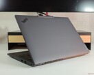 Il Lenovo ThinkPad T14 Gen 6 AMD.