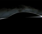 Il design fastback della Model 2 la mette a confronto con una Hyundai Ioniq 6. (Fonte: Tesla su YouTube)