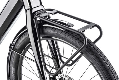 È possibile montare sulla bicicletta un portapacchi anteriore opzionale