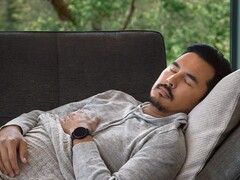 Il Garmin vivoactive 5 (nella foto) riceve una nuova funzione legata al sonno. (Fonte: Garmin)