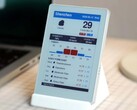 PaperColor M5 è una scheda di sviluppo con display che può essere trasformata in un dispositivo per la casa intelligente