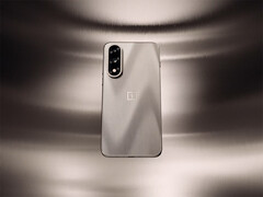 L'Ace 6 Turbo potrebbe essere dotato di un display con frequenza di aggiornamento di 165 Hz. Nella foto: l'Ace 5 Ultra. (Fonte: OnePlus)