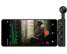 Il Sony ECM-AX10 è dotato di quattro microfoni che consentono di effettuare registrazioni audio spaziali sugli smartphone.