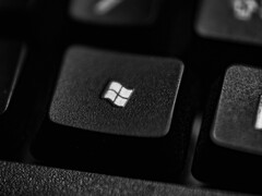 Windows sta estendendo gli aggiornamenti di sicurezza per le app Microsoft 365 su Windows 10. (Fonte immagine: Pexels / Nothing Ahead)