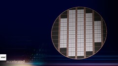 Pacchetto di prova Intel Meteor Lake basato sulla tecnologia di stacking 3D Foveros. (Fonte immagine: Intel)