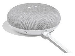 Recensione: Google Home Mini. Modello di test fornito da Google Germany.