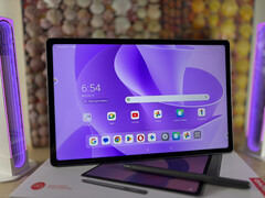 Il Lenovo Idea Tab Plus (RRP 289,99 dollari) è dotato anche di uno stilo attivo con 4096 livelli di pressione e inclinazione.