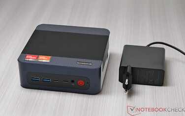 Bosgame M4 Neo con alimentatore (19 V; 6,3 A)
