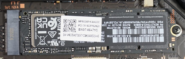 L'unità SSD PCIe 4 M.2 può essere sostituita.