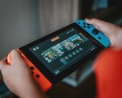 Un'immagine della console Nintendo Switch in uso