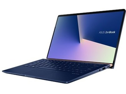 Recensione: Asus ZenBook UX333FA. Modello di test fornito da Asus US