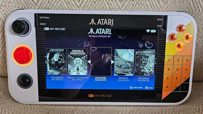 Il menu dei cinque giochi Atari Recharged (Fonte: Marc Zander, Notebookcheck)