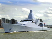Un'immagine della HNLMS Groningen, un OPV di classe Holland