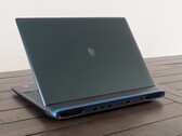 La RTX 5090 mobile può avere più VRAM rispetto alla RTX 5080 mobile, ma questo conta meno dello spessore del portatile quando si gioca (fonte: Notebookcheck)