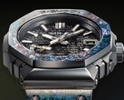 Il Casio MRG-B2100HR-1AJR (nella foto) presenta una finitura esclusiva applicata su tutto l’orologio.
