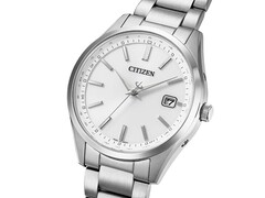 Vista obliqua del Citizen CB0300-53A Eco-Drive con quadrante argentato, cassa in acciaio inossidabile e bracciale a tre maglie.