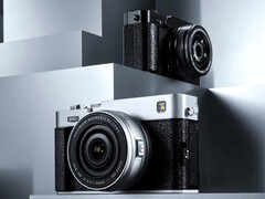 La fotocamera digitale mirrorless Fujifilm X-E5 da 40,2 MP è disponibile in edizione nera o argento. (Fonte: Fujifilm)
