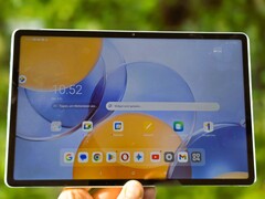 Lenovo Yoga Tab in recensione. (Fonte: Marcus Herbrich)