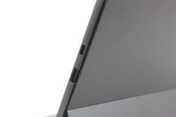 La porta USB Type-C è il modo più semplice per distinguere il Surface Pro 7 dal Surface Pro 6.