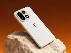 Il prezzo di OnePlus 15 è di circa 561 dollari in Cina. Nella foto: un'immagine promozionale del telefono. (Fonte: OnePlus)