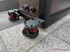 Ruote piroettanti a 360 gradi con freni, collegamento elettrico sul retro