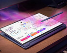 Lenovo vende lo Yoga 9i 2-in-1 Gen 11 Aura Edition esclusivamente nella finitura Cosmic Blue.