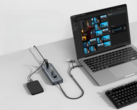 L'Anker USB-C Data Hub (8-in-1, 5Gbps) ha una porta PD-IN da 100W per il caricabatterie del suo computer portatile. (Fonte immagine: Anker)