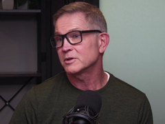 Il CEO di Roblox, David Baszucki, è ritratto nel podcast (fonte: New York Times)