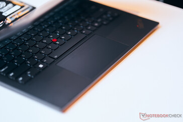 ThinkPad X1 Carbon G12: nuovo touchpad aptico Sensel