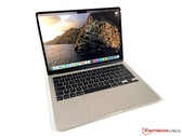 Apple Recensione del MacBook Air M2 - La più veloce GPU a 10 core non ne vale la pena