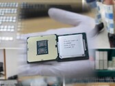 L'Intel Core i9-10900K è molto richiesto. (Fonte dell'immagine: HKEPC/Hong Kong Customs - modificato)