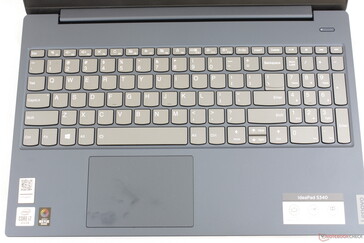 Configurazione della tastiera identica a quella dell'IdeaPad S540 e S740