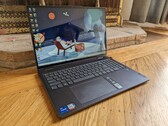 Recensione del convertibile Lenovo Yoga 7 16IRL8: Debutto del Core i7-1355U