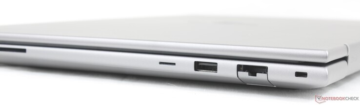 A destra: Lettore di schede SD, slot Nano SIM (opzionale), USB-A (5 Gbps), RJ-45 (1 Gbps), slot Nano Security lock