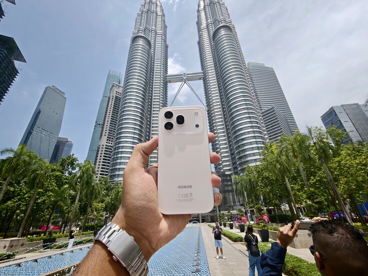 Honor 600 Pro è dotato di una tripla configurazione della fotocamera posteriore
