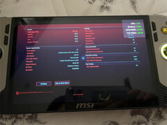 MSI potrebbe aver avuto l'intenzione di offrire il Claw 8 AI+ con due opzioni di processore. (Fonte immagine: u/sozuoka)