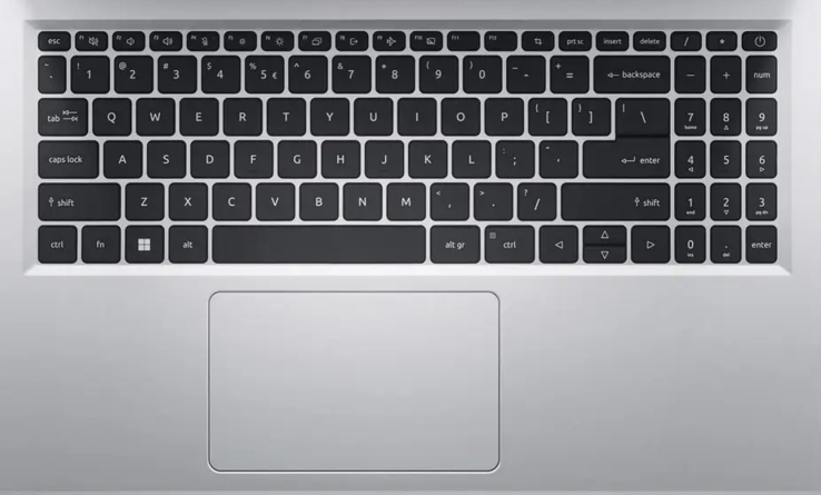 La tastiera dell'Acer Aspire 3 potrebbe risultare ostica per le persone con dita grandi
