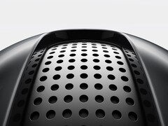 L’immagine teaser condivisa dal produttore suggerisce che si tratti di qualcosa legato all’audio.