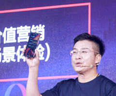 Il prossimo smartphone Razr sarà lanciato come Motorola Razr 2022. (Fonte: Weibo)