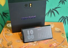 Il Motorola Razr Fold rappresenta un debutto di successo, ma Motorola sta adottando un approccio prudente in molti ambiti.