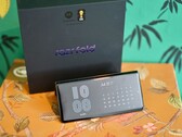 Il Motorola Razr Fold rappresenta un debutto di successo, ma Motorola sta adottando un approccio prudente in molti ambiti.