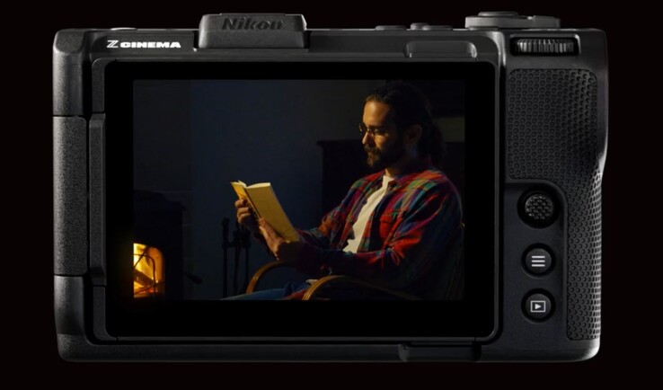 Il retro della Nikon ZR con il suo ampio schermo
