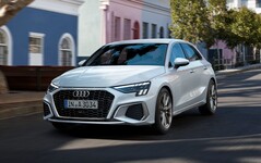 Un'immagine rendering rilasciata da Motor1 immagina l'esterno di un possibile modello e-tron dell'Audi A3 (Immagine: Audi)