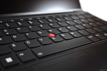 ThinkPad Z13: TrackPoint senza pulsanti dedicati