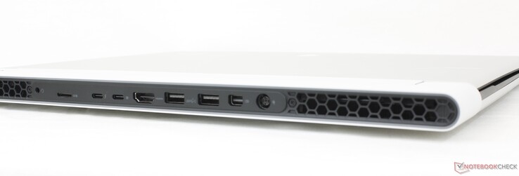 Posteriore: cuffie da 3,5 mm, 1x USB-C con Thunderbolt 4 + USB4 + PD + DisplayPort 1.4, 1x USB-C 3.2 Gen. 2 con PD + DisplayPort 1.4, HDMI 2.1, 2x USB-A 3.2 Gen. 1, Mini DisplayPort 1.4, adattatore AC
