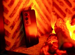 I telefoni relativamente lenti con una grande batteria, come lo Xiaomi Redmi 15, possono essere una buona scelta per i giocatori attenti al budget?
