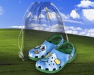 Windows xp crocs con design di sfondo bliss e charms Microsoft jibbitz (fonte immagine: microsoft)